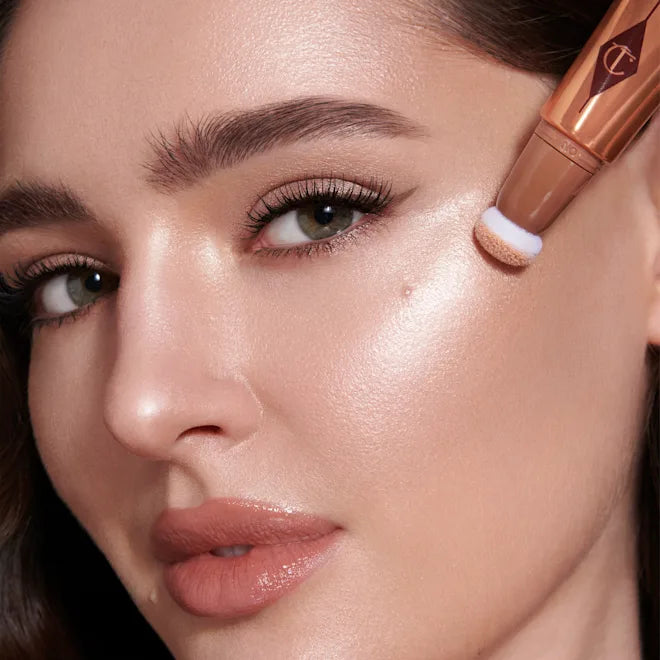 CHARLOTTE TILBURY ILUMINADOR BEAUTY LIGHT WAND